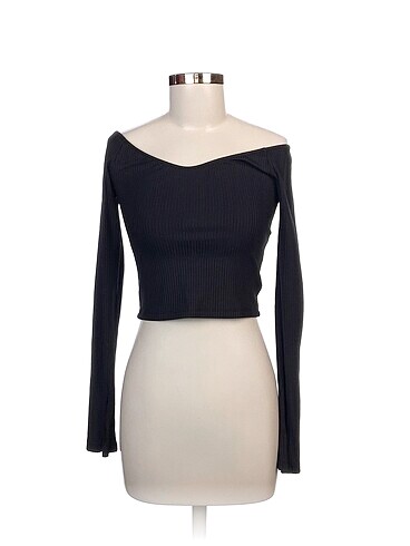 Bershka Bluz %70 İndirimli.