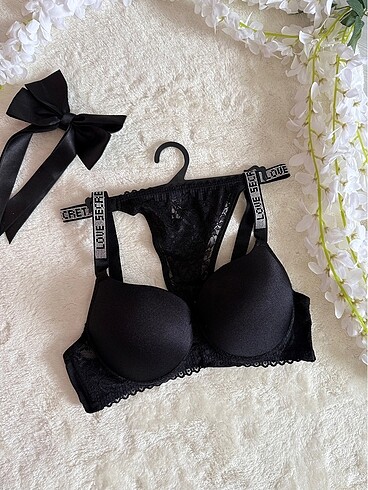 Victoria s Secret SİYAH SÜTYEN TAKIMI