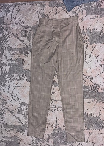 H&M Düğmeli Bej Kadın Kumaş Pantolon