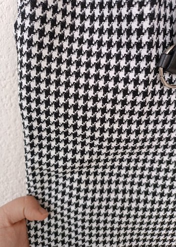 40 Beden Beyaz Siyah Kemerli Kadın Kumaş Pantolon