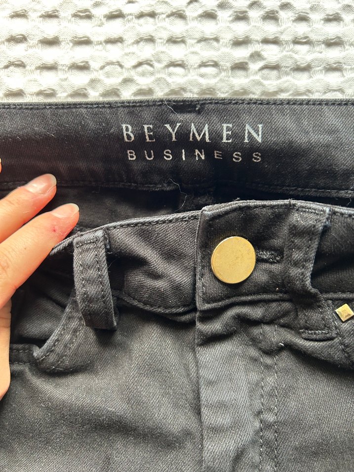 Beymen Siyah Denim Jean — görsel 2/7