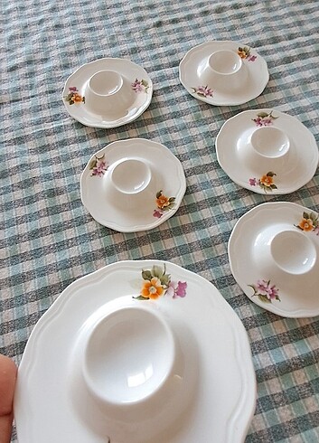 Kütahya Porselen Yumurtalık ve çay sunumluk 