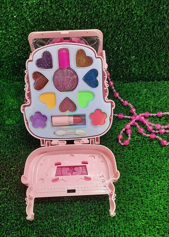 Diğer Pembe Zincir Detaylı Retro Kız Çantası