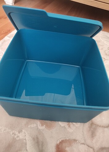 Tupperware kare saklama kabı 2.5 litre
