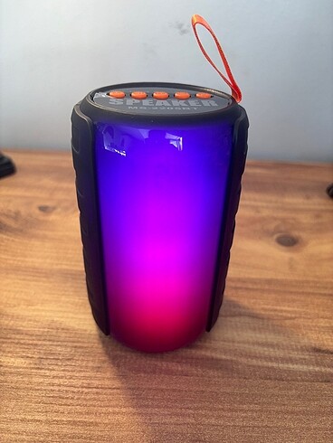 Led ışıklı hoparlör
