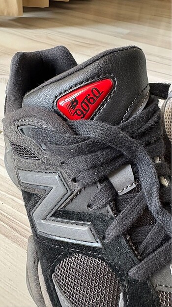 39 Beden New Balance 9060 Siyah Unisex Ayakkabı