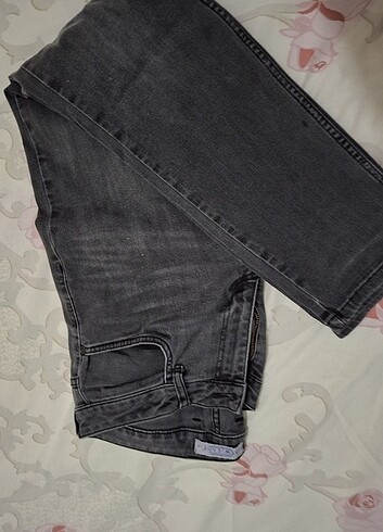 34 Beden siyah Renk Antarist jean