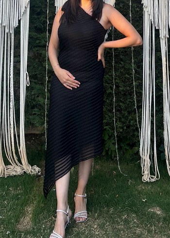 Yılan Desenli Siyah Uzun Drapeli Elbise - Görsel 2