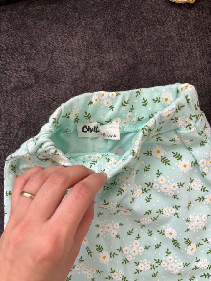 Yeşil Çiçek Desenli Kız Bebek Pantolonu - Görsel 4