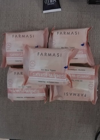 Farmasi Sensi Yüz Temizleme Mendilleri