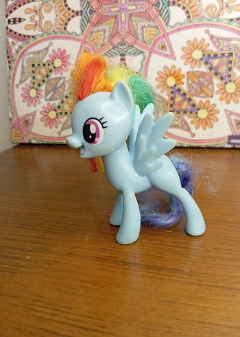 Renkli My Little Pony Figürü