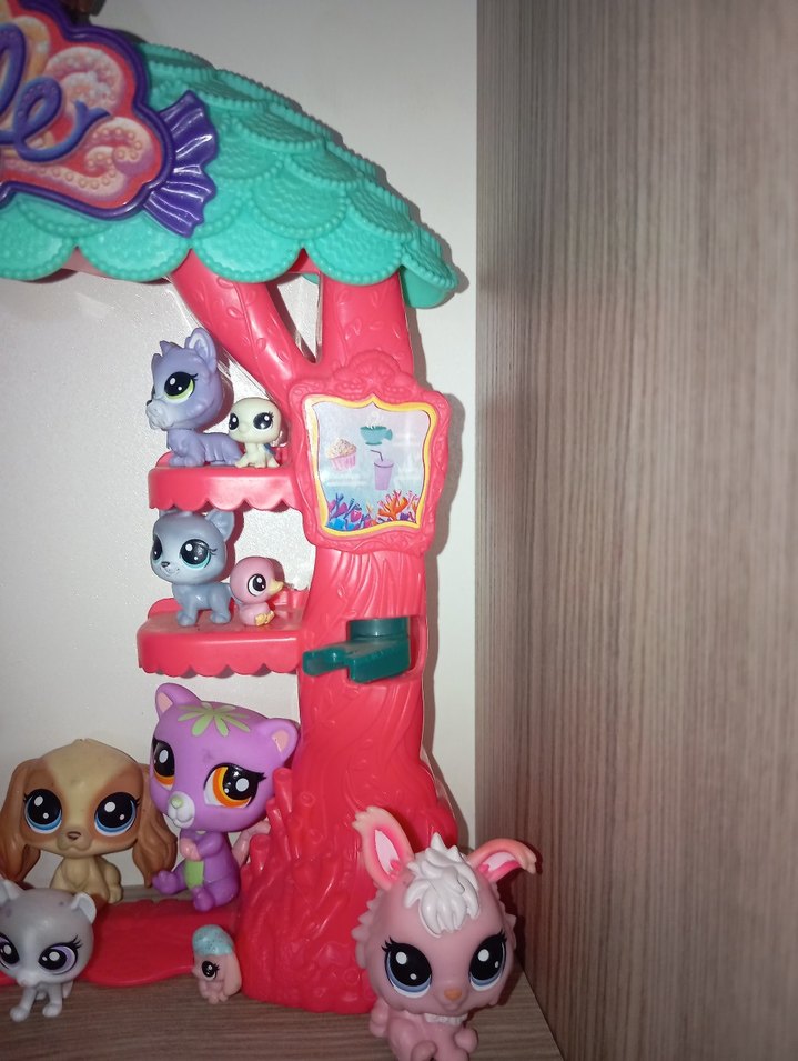 Pastel Pembe Cafe Temalı Aksiyon Figür Seti - Görsel 2