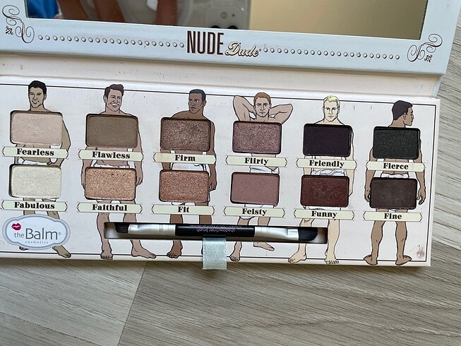  Beden The Balm far allık ve bronzer