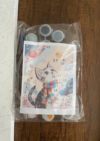 Beyaz ve Gri Kedi Temalı Boyama Seti - Görsel 2