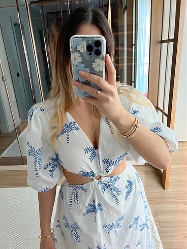 Zara Elbise