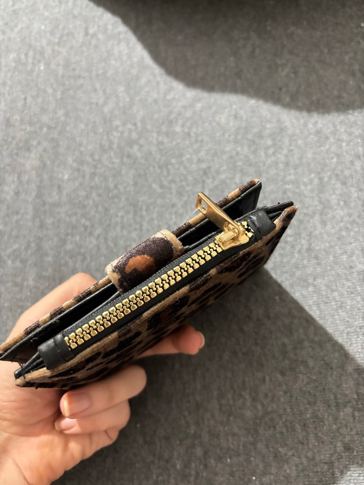 Kahverengi Leopar Desenli Süet Fermuarlı Cüzdan - Görsel 4