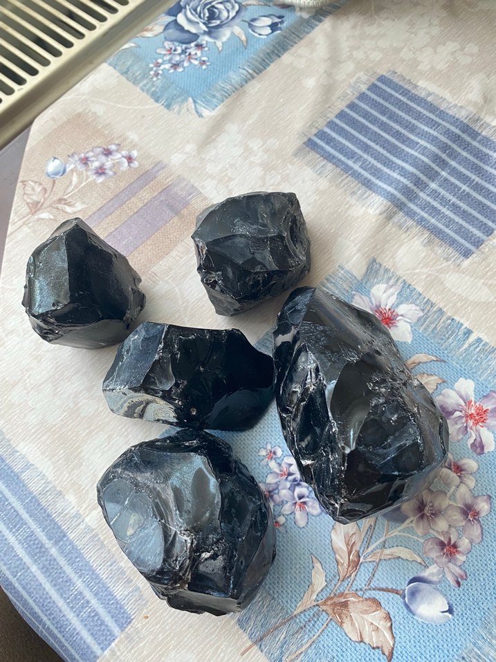 Doğal Siyah Obsidyen Taşları - Görsel 2