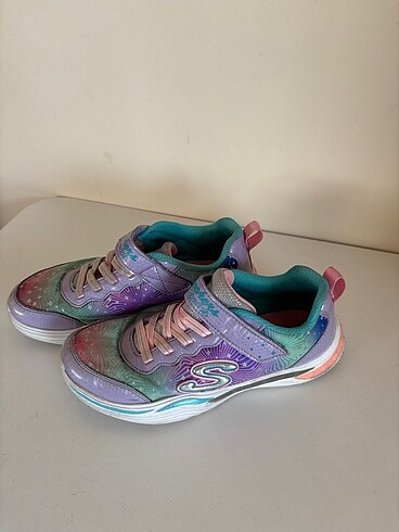 35 Beden mor Renk Skechers Kız Çocuk Işıklı Spor Ayakkabı