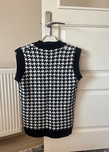 siyah-beyaz süveter  - Görsel 2