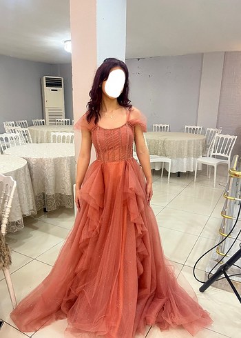 gül kurusu kabarık abiye - Görsel 2