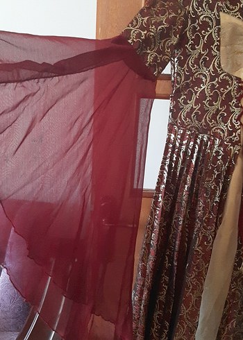 Abiye Bordo Drapeli Uzun Henna Elbise