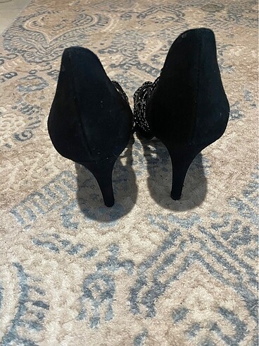 38 Beden Nubuk taşlı topuklu Stiletto