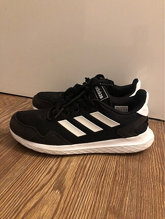 Adidas Orjinal adidas