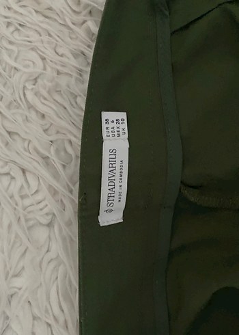 m Beden yeşil Renk Stradivarius Kadın Kumaş Pantolon