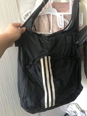 Adidas çanta