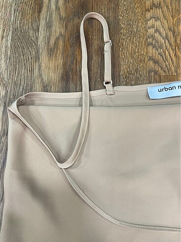 m Beden URBAN MUSE ASKILI BLUZ