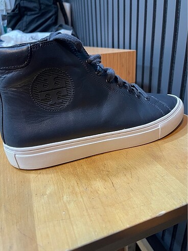 TORY BURCH SNEAKERS