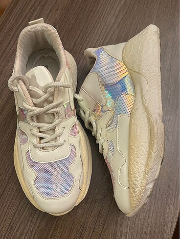 38 Beden ten rengi Renk FABRİKA BEJ KADIN SNEAKER