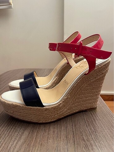 Christian Louboutin Christian Louboutin Dolgu Topuk Espadril