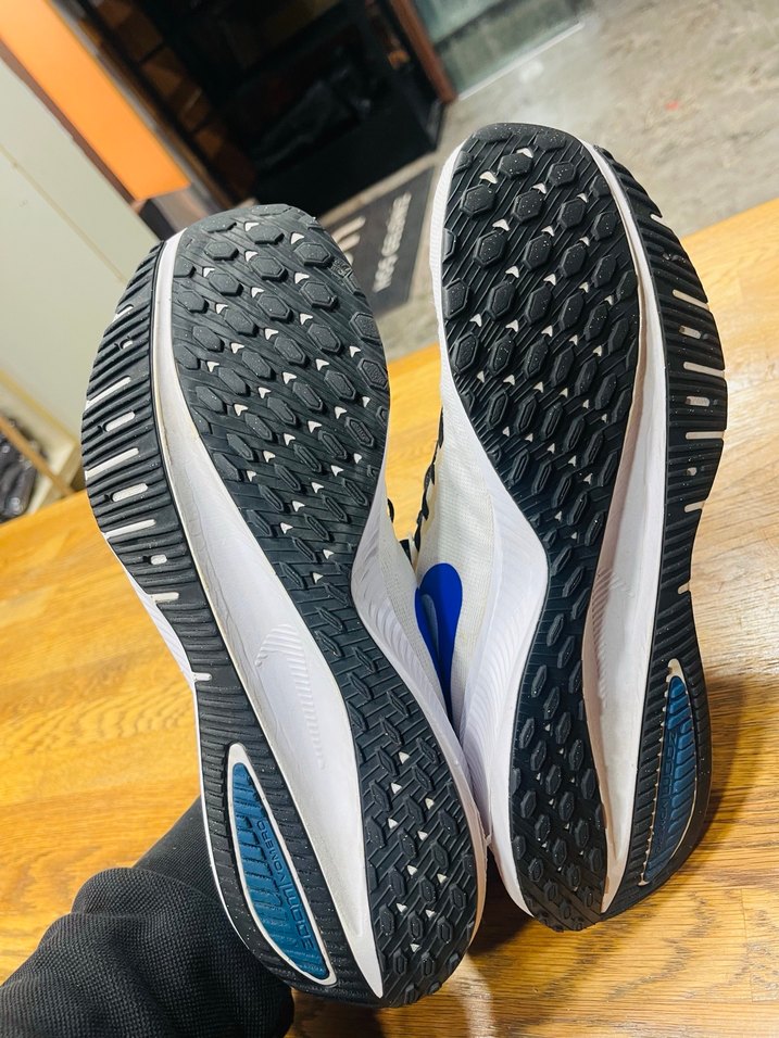 Nike Air Zoom Vomero - Görsel 5