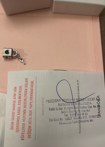 PANDORA KALPLİ ANAHTARLIK VE KİLİT CHARM - Görsel 6