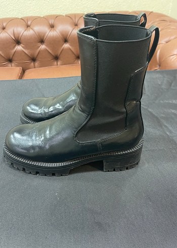 ZARA DERİ KADIN BOT - Görsel 2