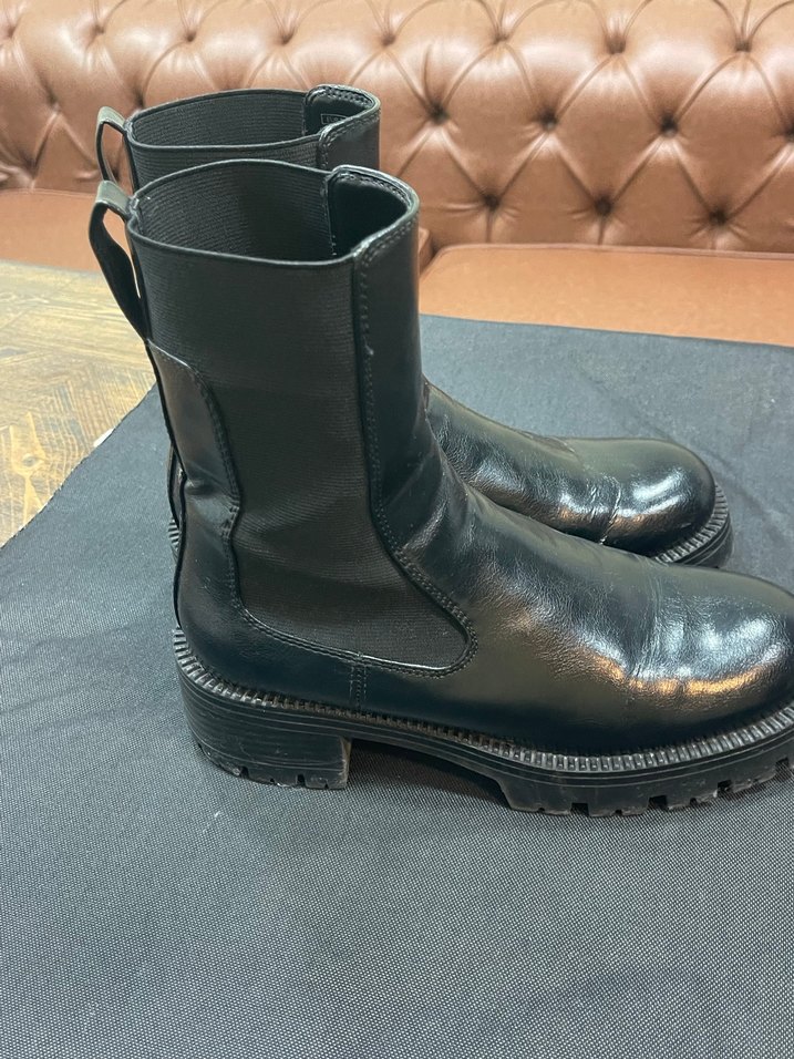 ZARA DERİ KADIN BOT - Görsel 5