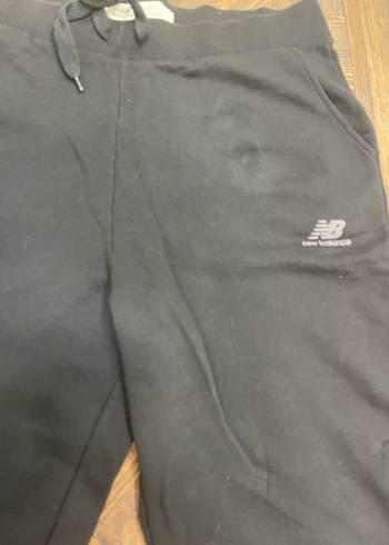 New Balance Siyah Rahat Kesim Eşofman Altı - Görsel 3