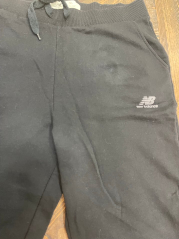 New Balance Siyah Rahat Kesim  Eşofman Altı - Görsel 3