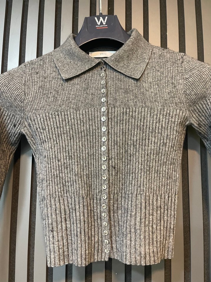 MANGO DEKORATIF DÜĞMELI KAZAK - Görsel 5