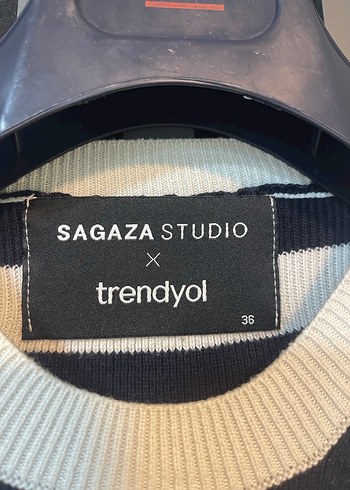 TRENDYOL SAGAZA STUDIO BLUZ - Görsel 8