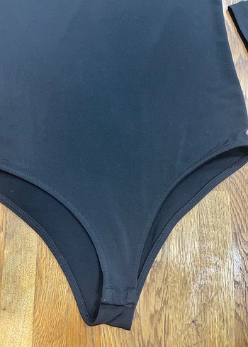 ZARA ASİMETRİK TEK OMUZ BODYSUİT - Görsel 2