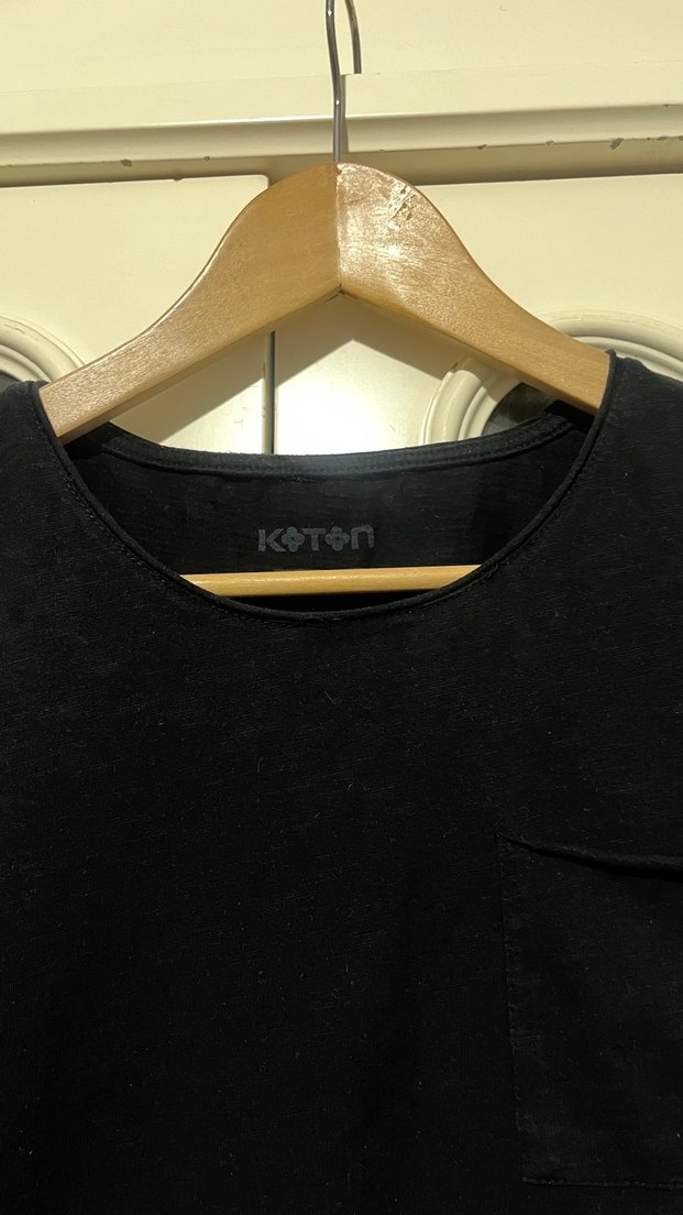 Siyah Kısa Kollu Keten Tişört - Görsel 2