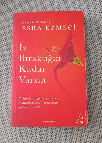 İz Bıraktığın Kadar Varsın - Esra Ezmeci