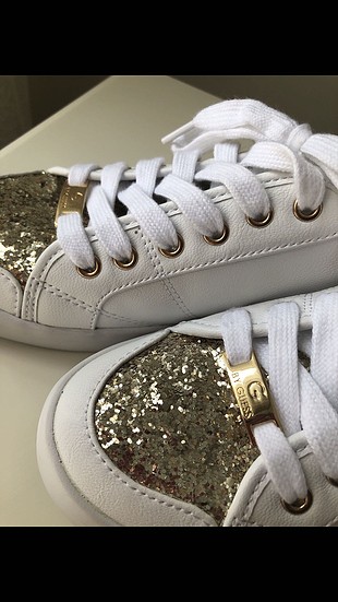 37 Beden Guess ayakkabı 