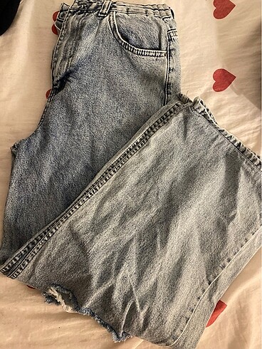 Yırtık pantolon bol paça - Görsel 3