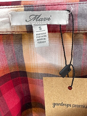 s Beden çeşitli Renk Mavi Jeans Gömlek %70 İndirimli.