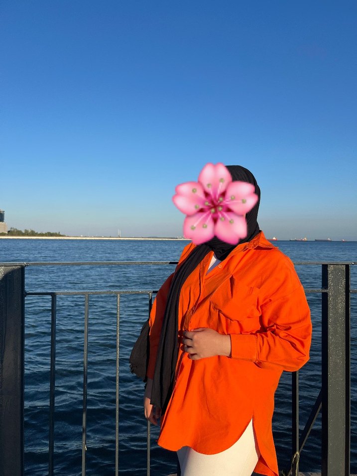 Turuncu gömlek - Görsel 3