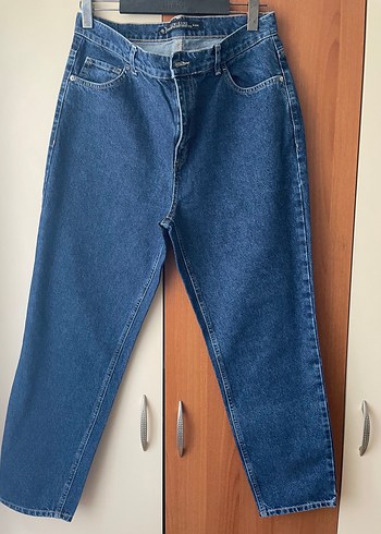 LC Waikiki Kadın Mavi Normal Kesim Denim Jean