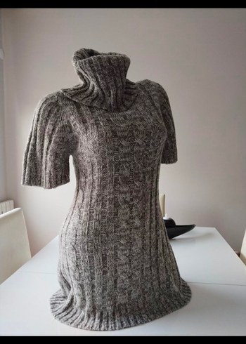 Gri Yarım Kollu Yüksek Yakalı Triko Elbise - Görsel 3